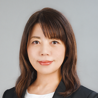 倉林 聡子 氏
