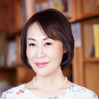 小松 成美 氏