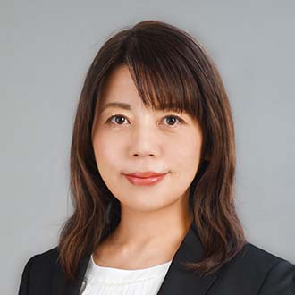 倉林 聡子 氏