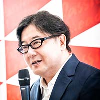 秋元 康